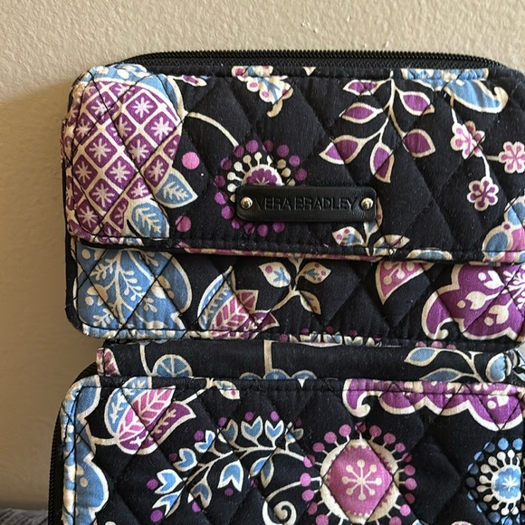 VERA BRADLEY WRISTLET WALLET - Picture 6 of 8